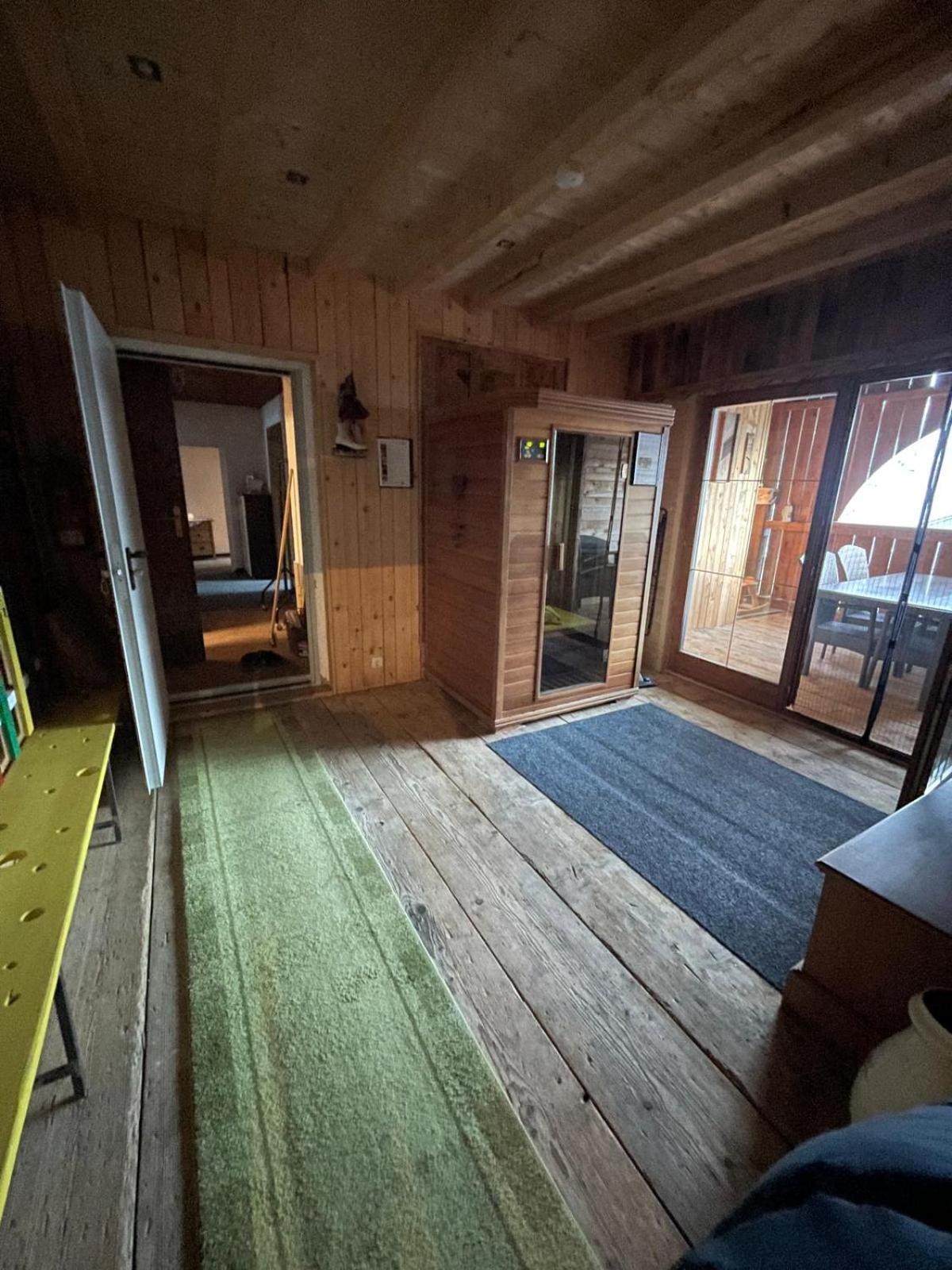 Apartment Upcycling Fischl - Nachhaltig Und Kreativ Wohnen Fuer Gross Und Klein Jenbach